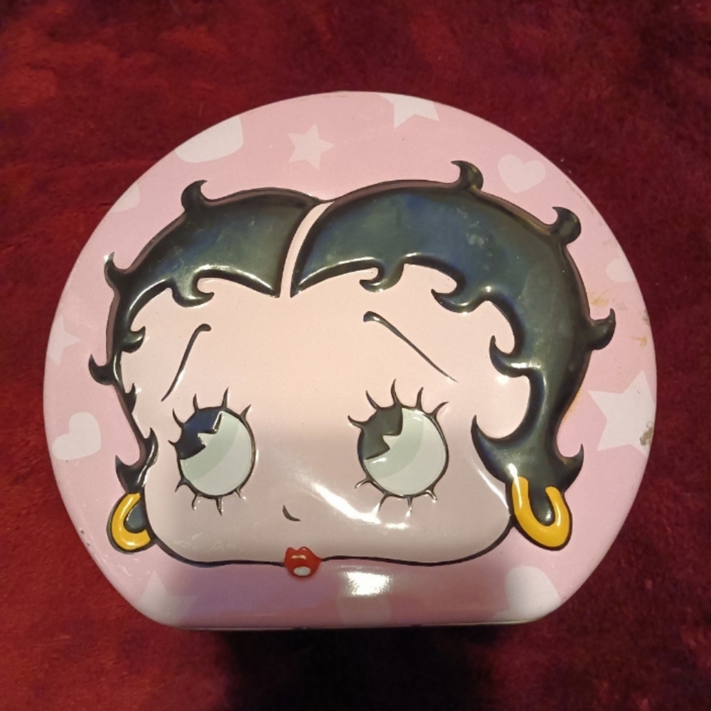 Vintage Betty Boop Metal Tin Lunch Box